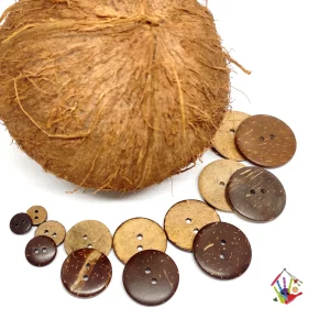 Натуральні кокосові гудзики великі та малі.